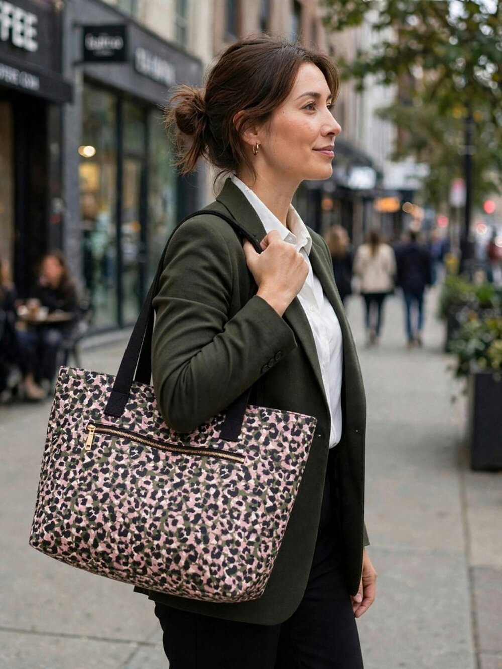 Trina Turk Tote Bag Beach Bag work everyday Leopard Print NWT